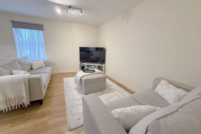5 Caxton Lodge, 3, Dellsome Lane, Hatfield photo 4
