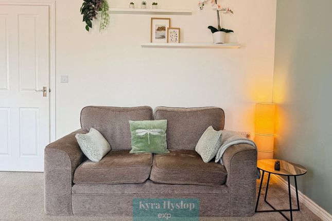 15, Yonder Acre Way, Exeter photo 4