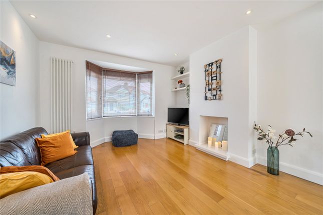 22, Blacklands Road, London photo 4