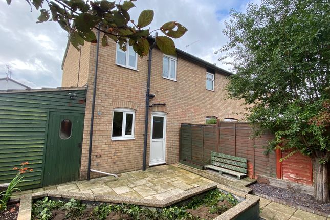 Semi-detached house to rent in Smiths Way, Alcester
