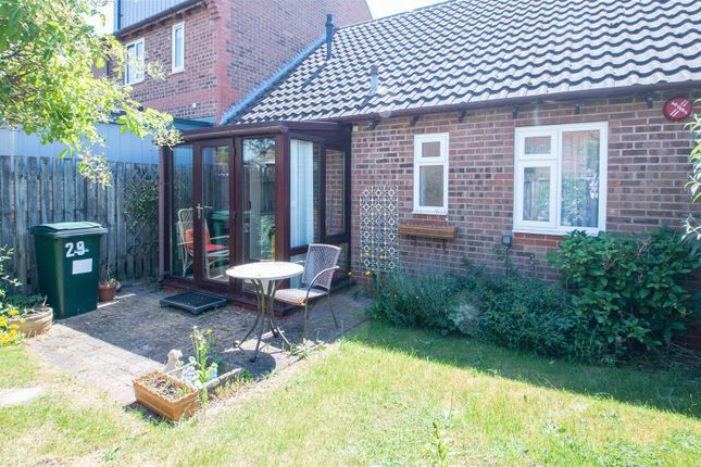 29, Lynmouth Crescent, Milton Keynes photo 4