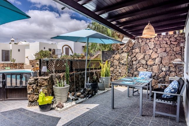Thumbnail Bungalow for sale in Costa Teguise, Lanzarote, Spain