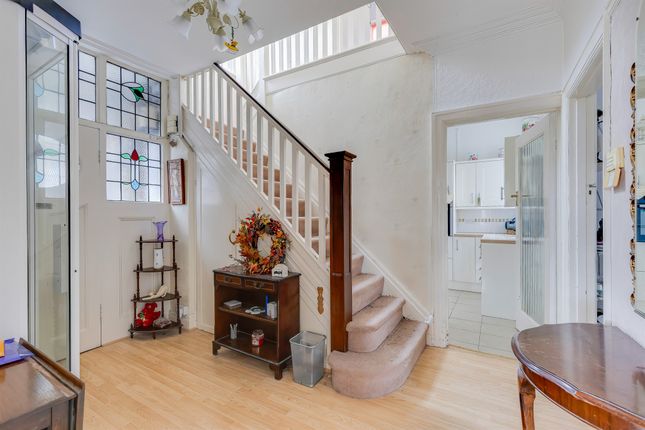 71, Lake Road West, Cardiff photo 5