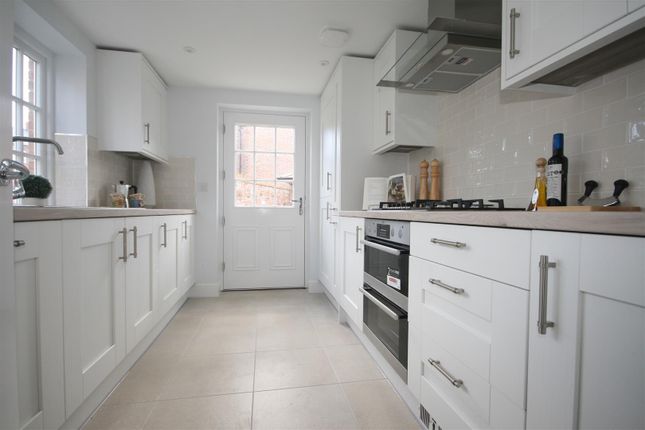79e Oliver House, Great Cranford Street, Dorchester photo 2