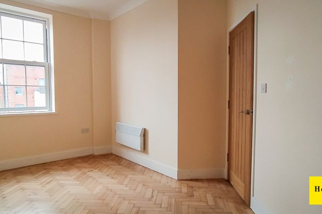 Flat to rent in Flat 4, Gravelly Hill North, Erdington, Birmingham