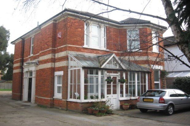 Flat to rent in 13 Alum Chine Road, Bournemouth BH4