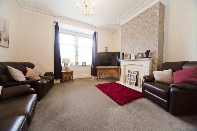 13, Beaconsfield Square, Hartlepool photo 4