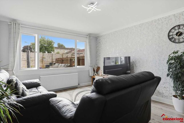56, Eider Grove, Greenhills, East Kilbride photo 2