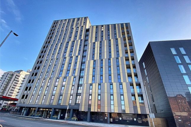Thumbnail Flat to rent in Hallmark Tower, 6 Cheetham Hill Road, Manchester