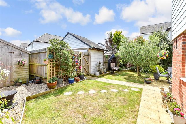 Quarry Way, Hythe photo 2