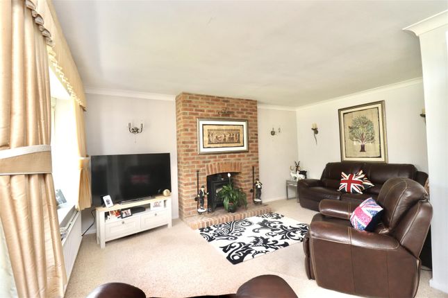 28, Water Lane, Brough photo 3