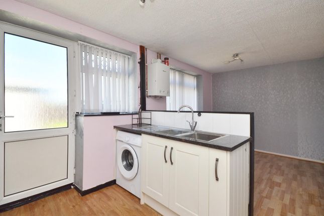94, Wroughton Drive, Bristol photo 4