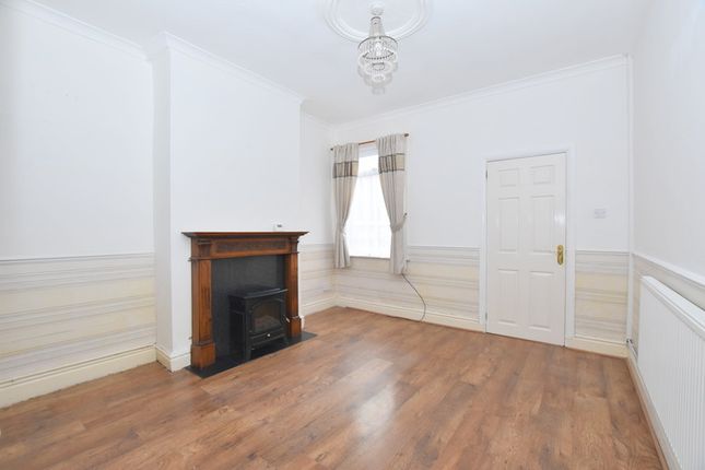 43, Stanley Road, Hartshill photo 3