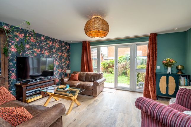 5, Vesta Mews, Chichester photo 3