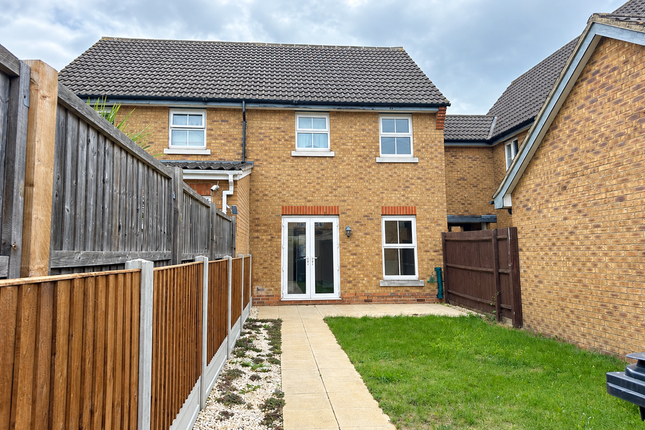 5, Plymouth Road, Grays photo 4