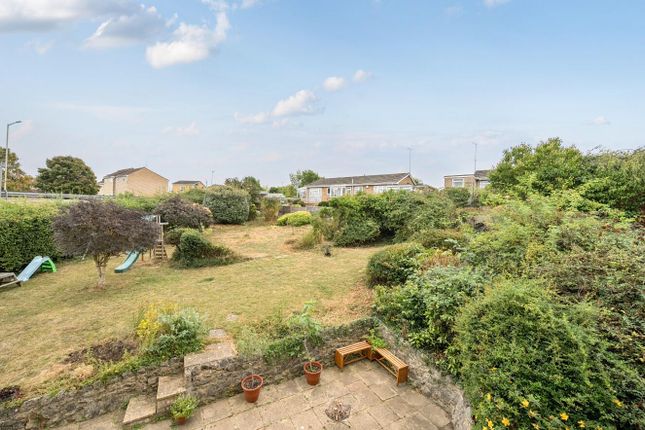 16, Brakspear Drive, Corsham photo 2