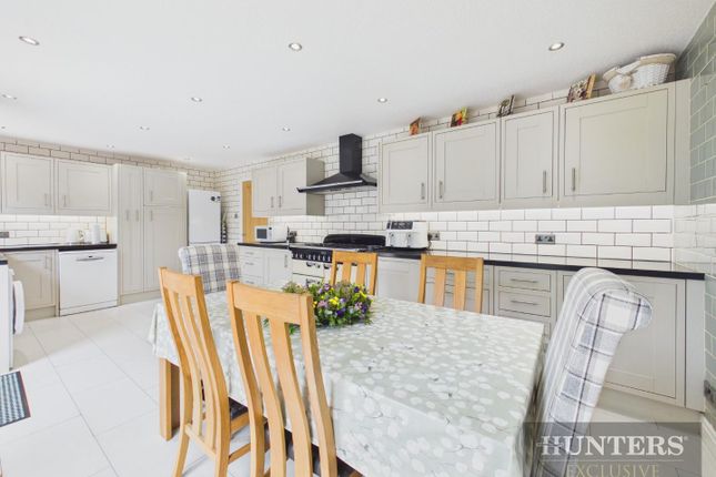 7, Rowan Fields, Scarborough photo 4