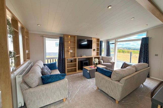 2-bed caravan on 2, Cheverton Copse Holiday Park, Scotchells Brook Lane, Sandown, £150,000