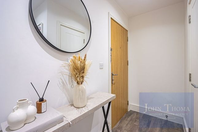 6, Lupine House, 10, Chigwell photo 2