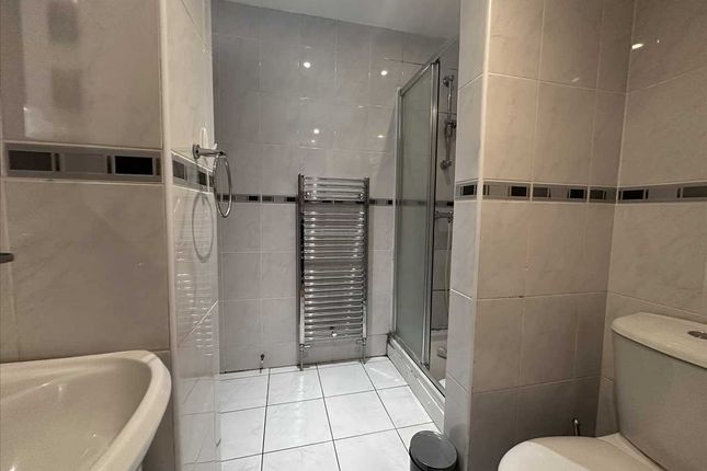80, Braithwaite Gardens, Stanmore photo 5