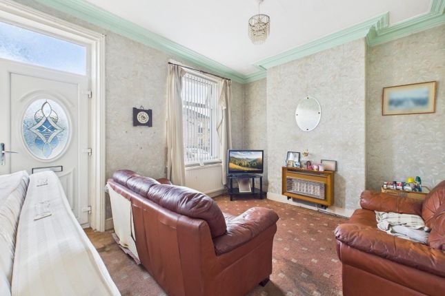 18, Britannia Street, Bingley photo 2