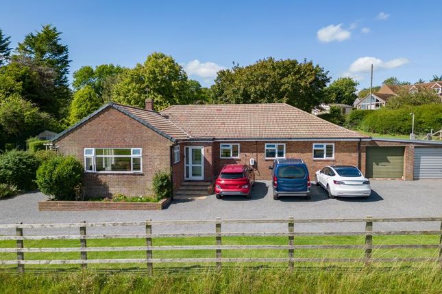 Detached bungalow for sale in North Fawley, Wantage