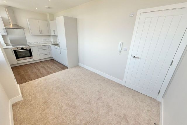 Apt 308, Halifax photo 3