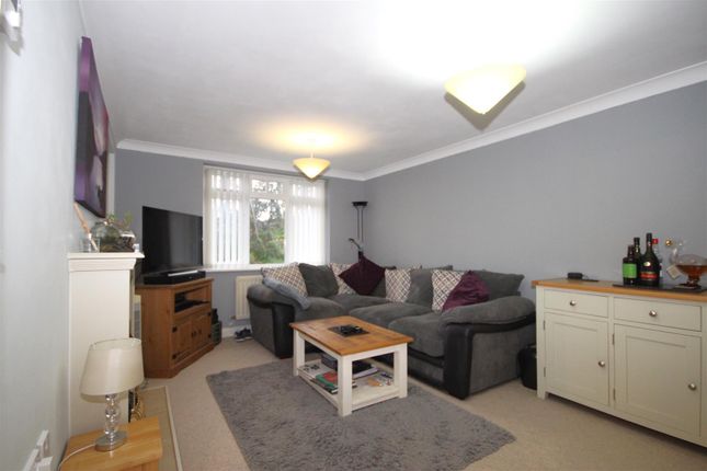 Flat for sale in Clays Hill, Bramber, Steyning