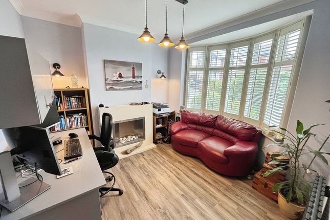 45, Southgrove Avenue, Bolton photo 3