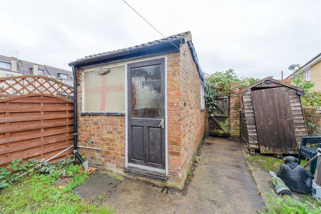 Churchfield Road, Welling photo 3
