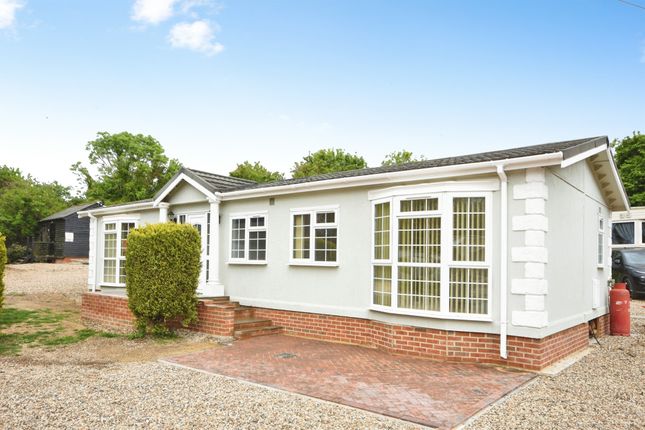 3-bed caravan on 5, Colne Valley Residential Park, Station Road, Colchester, £230,000