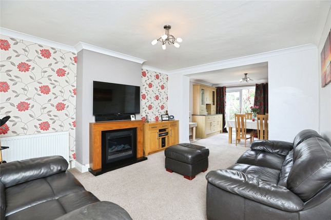 49, Drake Avenue, Sheerness photo 3