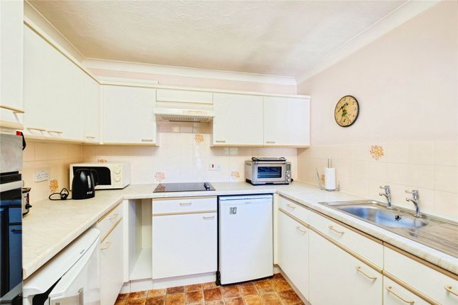 38, St Marys Court, Southbourne photo 4