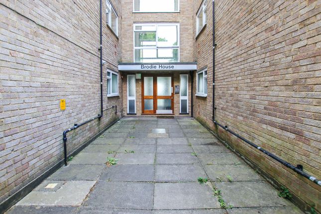 10 Harcourt Avenue, WALLINGTON photo 2