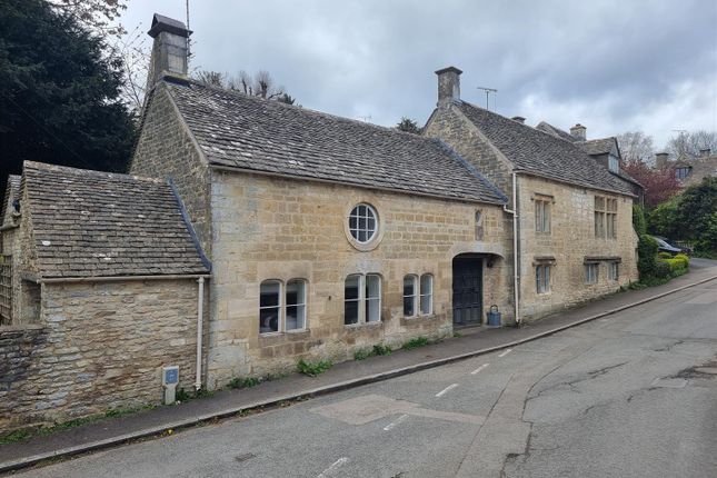 Cottage to rent in High Street, Bisley, Stroud