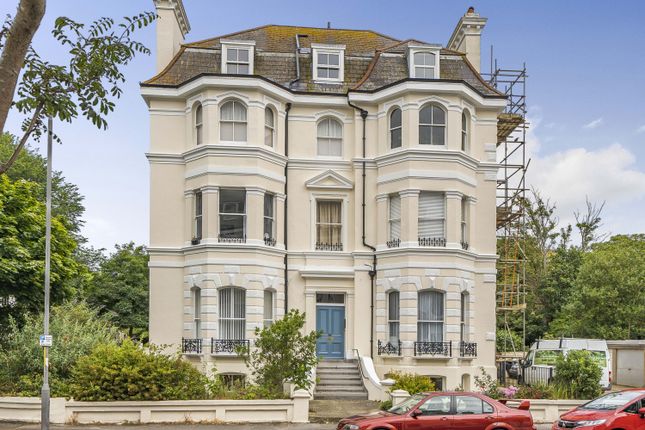 Flat for sale in Clifton Crescent, Folkestone
