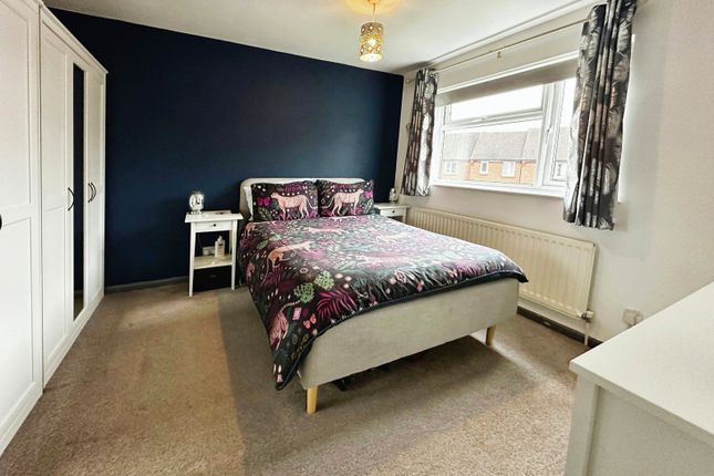 Link-detached house for sale in Usulwall Close, Eccleshall, Stafford, Staffordshire