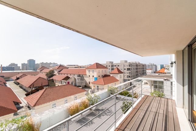 Thumbnail Apartment for sale in Matosinhos, Porto, Oporto, Portugal