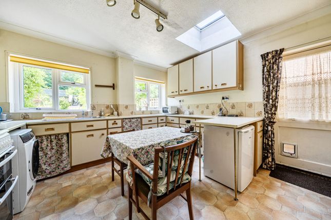 11 Meadow Road, Tunbridge Wells photo 2