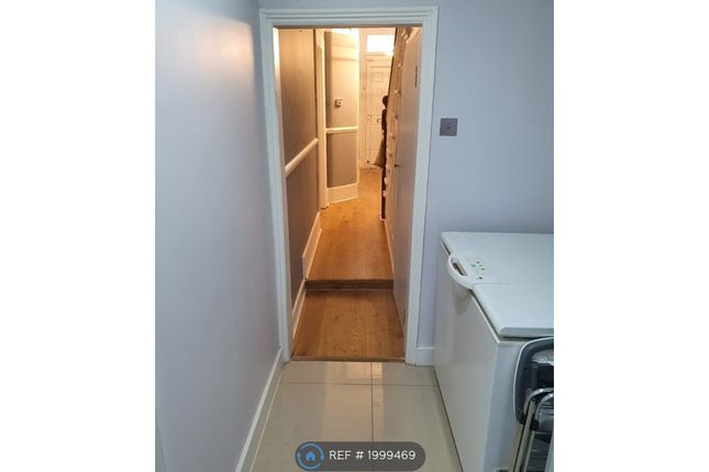 Room to rent in Nova Road, Croydon