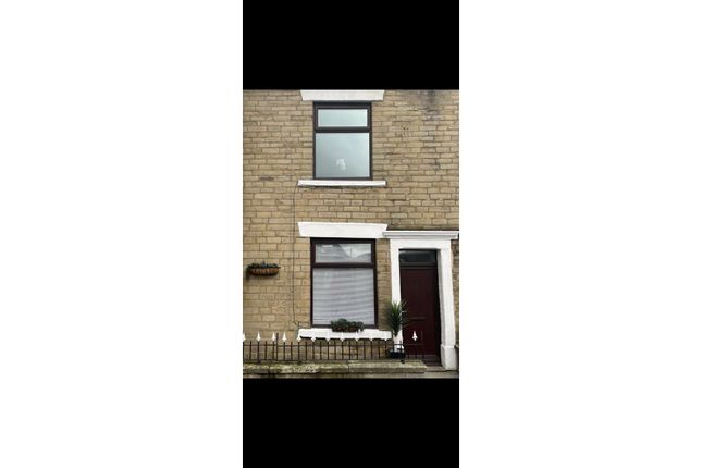 Thumbnail Terraced house for sale in Stockport Road, Ashton-Under-Lyne