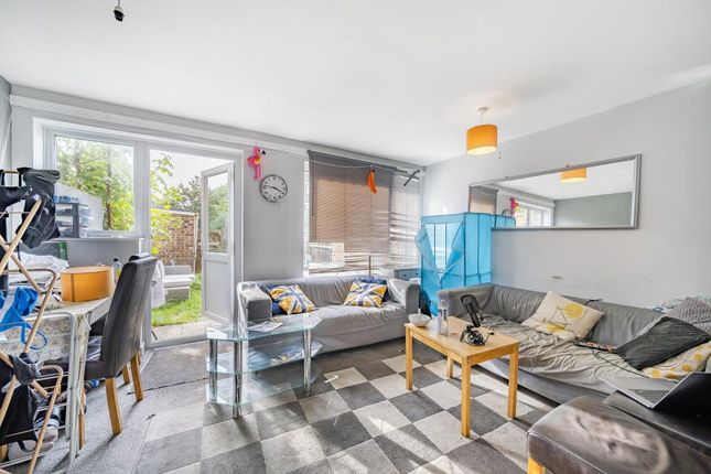 Thumbnail Terraced house for sale in Surbiton, Surrey