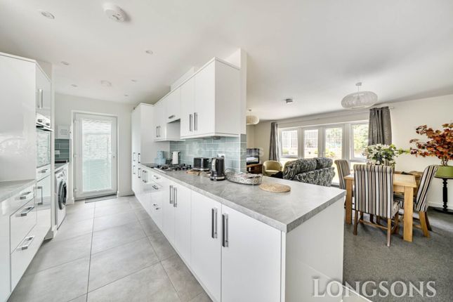 62, Greyling Way, Swaffham photo 2