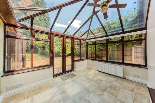 1A,, Woodlands Crescent, Knutsford photo 4