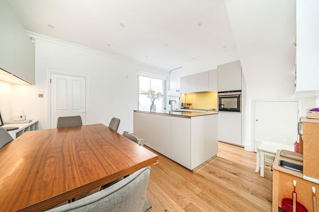 Flat 1, 35, Bristol Gardens, LONDON photo 4