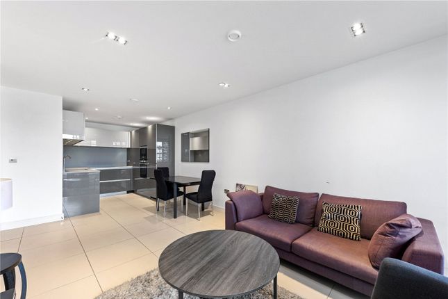 Flat 35,, The Spectrum Buildings, London photo 3
