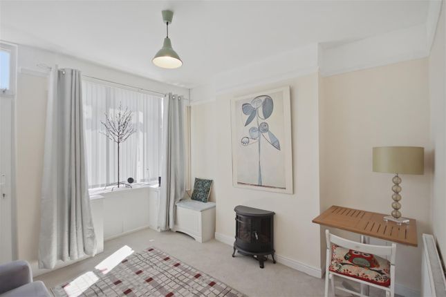 317, Derby Road, Chesterfield photo 2