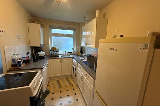 56 Dalford Court, Telford photo 3