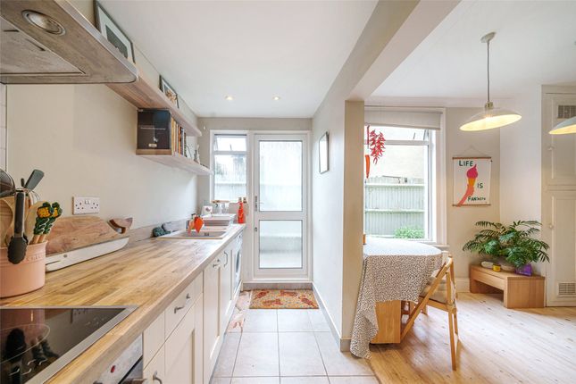 Maisonette for sale in Burnbury Road, London