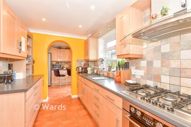 5, Durnford Close, Canterbury photo 4